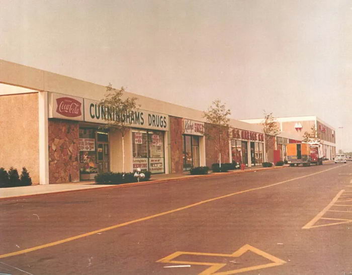 Rogers Plaza - From Wyoming Historical Commission (newer photo)